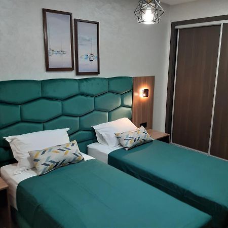 Appartement Pour Familles En Residence Avec Piscine Et Wifi Марракеш Экстерьер фото